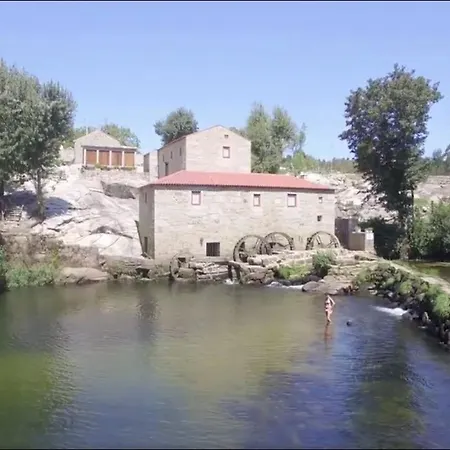 Just Like - Quinta Da Cavada Em Vilar De Mouros וילה