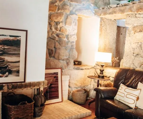 Just Like - Quinta Da Cavada Em Vilar De Mouros فيلة