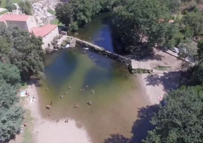 Just Like - Quinta Da Cavada Em Vilar De Mouros فيلة كامينيا